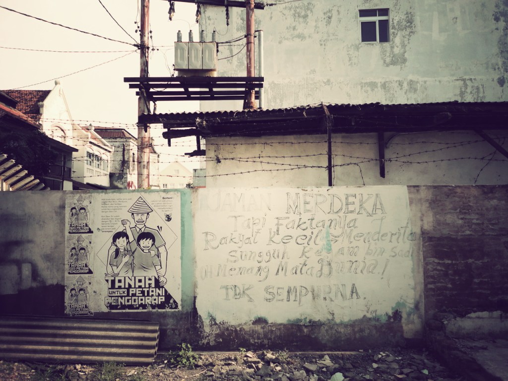 The Dusty Sneakers I Semarang