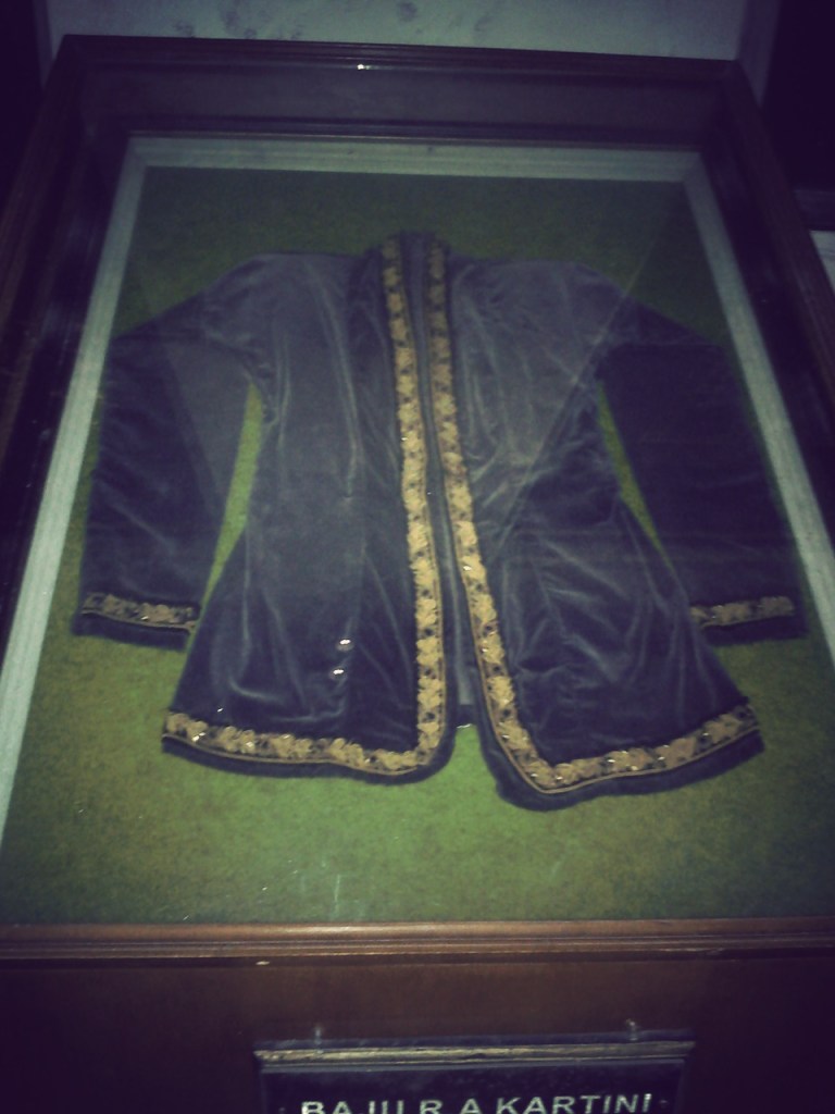 Kebaya pernikahan Kartini