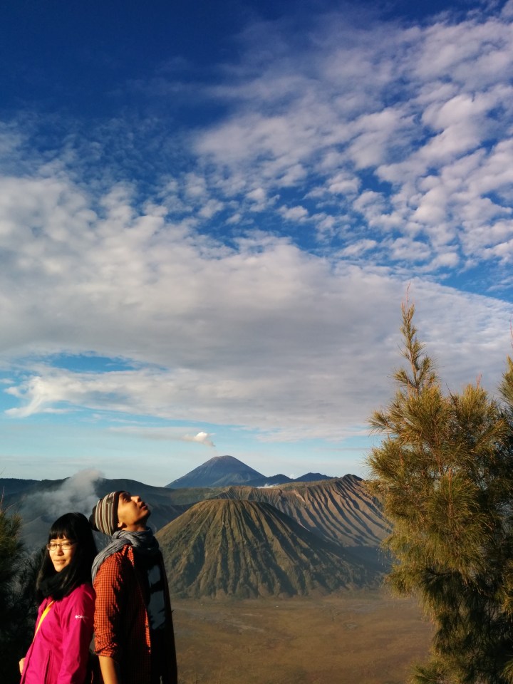 The Dusty Sneakers - Bromo