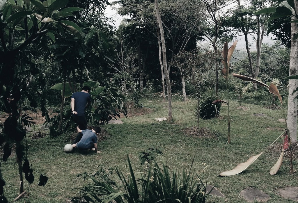 Portibi farm - Soccer with Howie