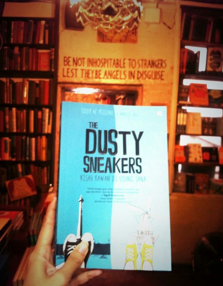 The Dusty Sneakers book_Shakespeare and Co