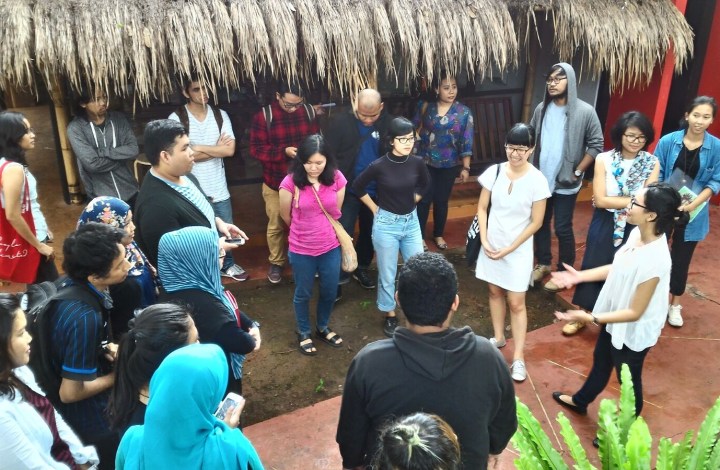 The Dusty Sneakers I Kenduri Kata 2